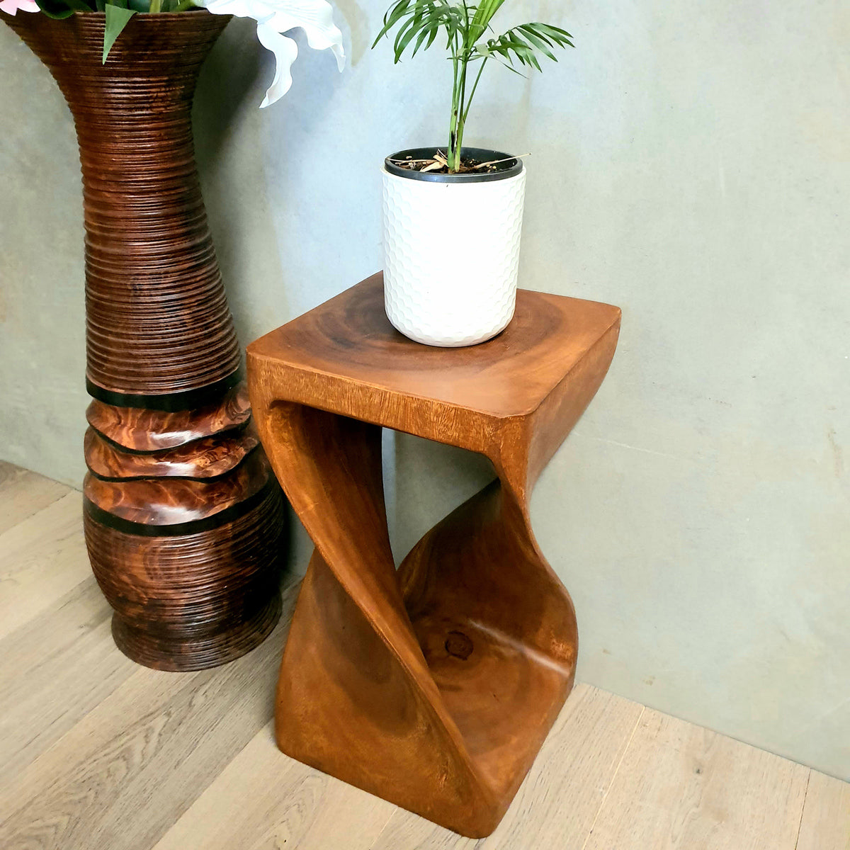The Twist Raintree Wood Side Table/Corner Table/Planet Stand NB Finish - ShopFrenzy