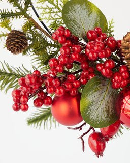 Berry Ball Half Wreath 35cm - ShopFrenzy