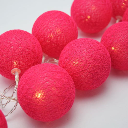 1 Set of 20 LED Red 5cm Cotton Ball Battery Powered String Lights Christmas Gift Home Wedding Party Bedroom Decoration Outdoor Indoor Table Centrepiece ShopFrenzy