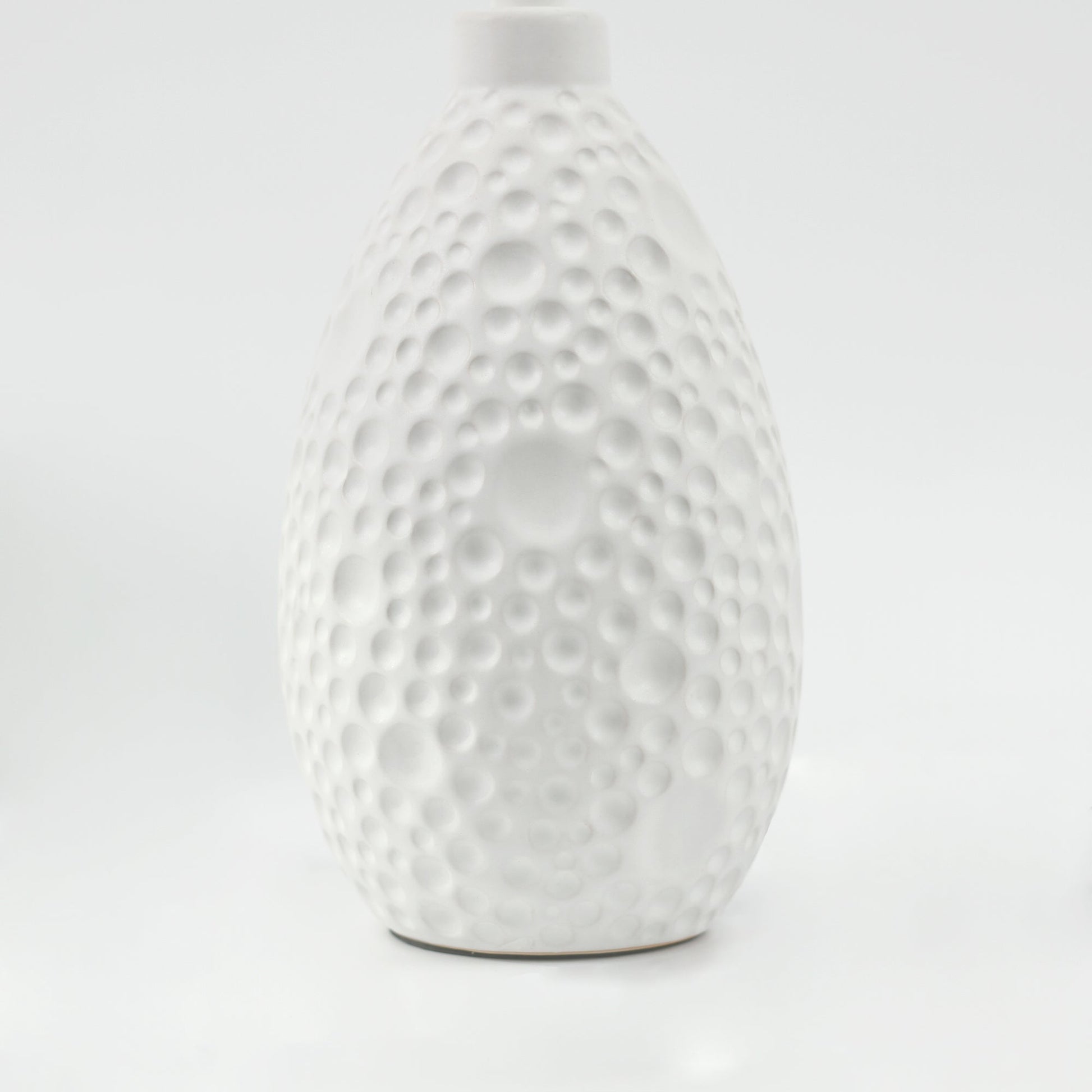 Hass Ceramic Table Lamp - ShopFrenzy