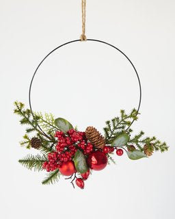 Berry Ball Half Wreath 35cm - ShopFrenzy
